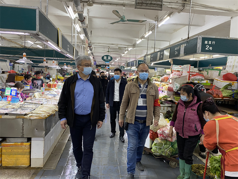南寧交易場考察現(xiàn)場（拍攝：奚耀青 ）.jpg
